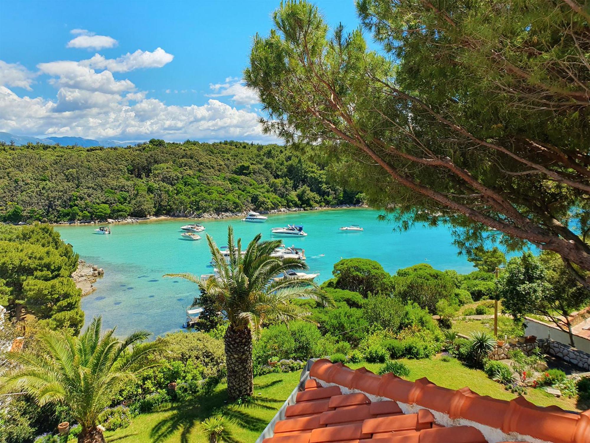Lucija Apartamento Rab Town